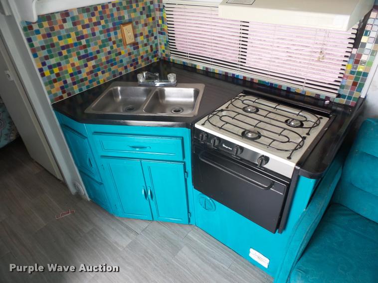 image for item DD1518 2001 Ford Econoline E450 Coachmen Pathfinder RV