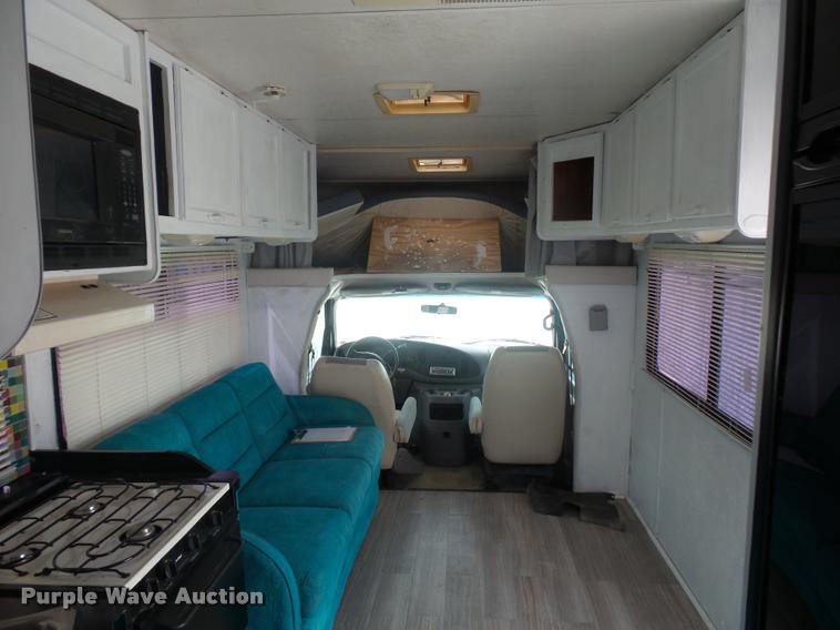image for item DD1518 2001 Ford Econoline E450 Coachmen Pathfinder RV