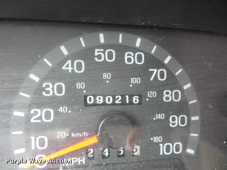 image for item DD1518 2001 Ford Econoline E450 Coachmen Pathfinder RV