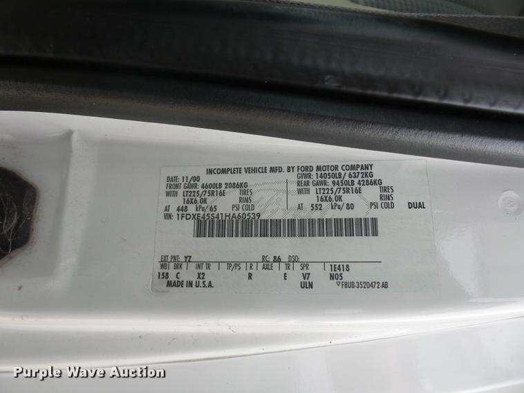 image for item DD1518 2001 Ford Econoline E450 Coachmen Pathfinder RV