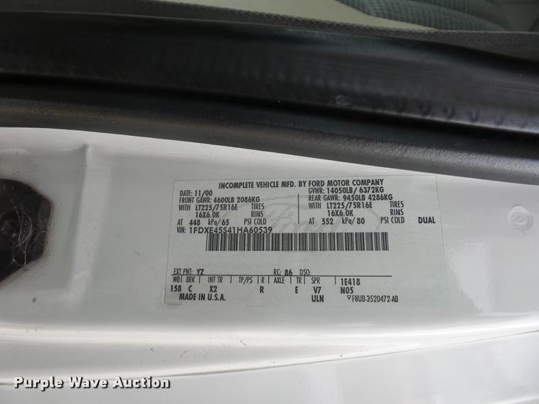 image for item DD1518 2001 Ford Econoline E450 Coachmen Pathfinder RV