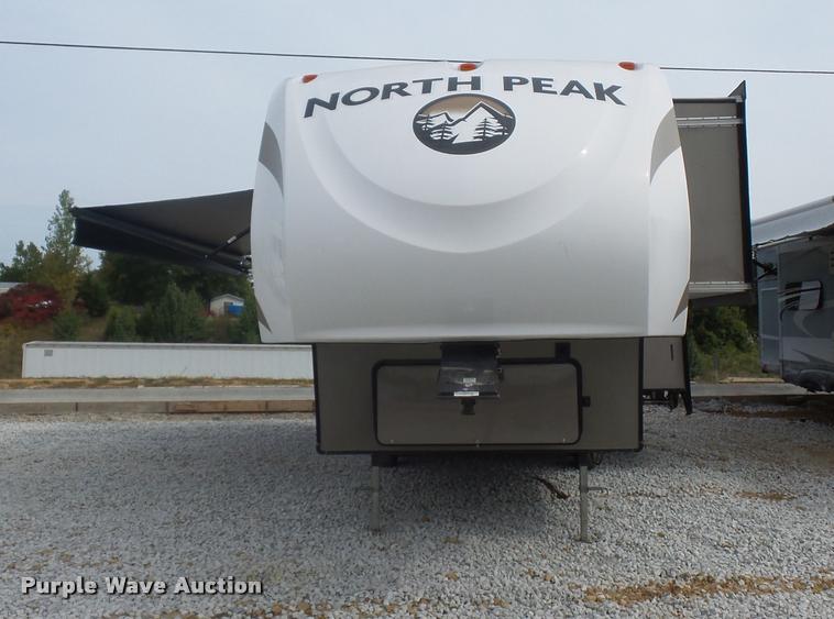 image for item DD1520 2016 Heartland North Peak camper