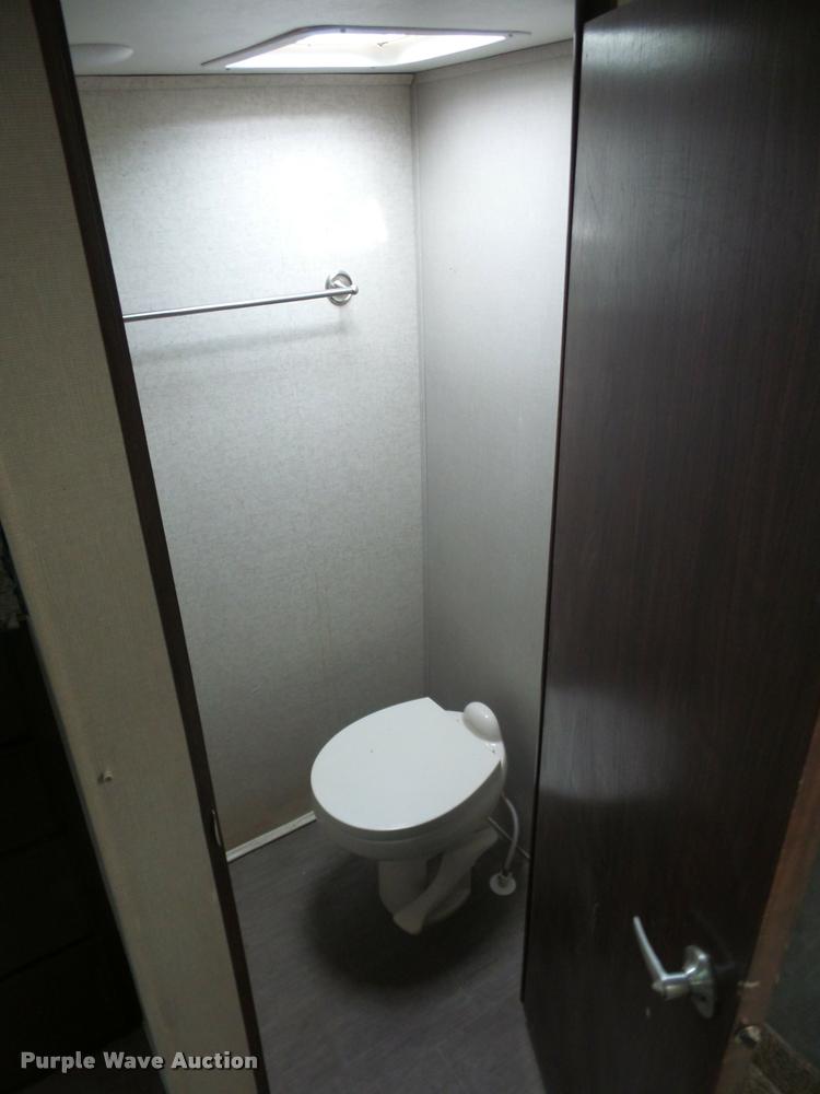 image for item DD1520 2016 Heartland North Peak camper