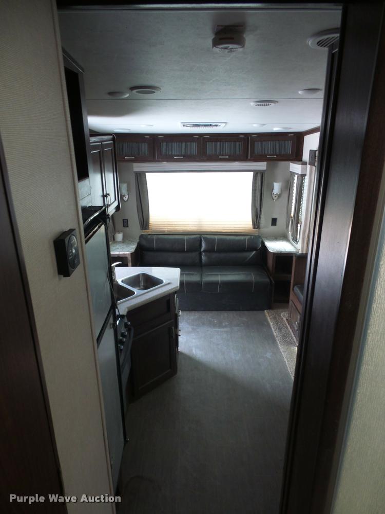 image for item DD1520 2016 Heartland North Peak camper