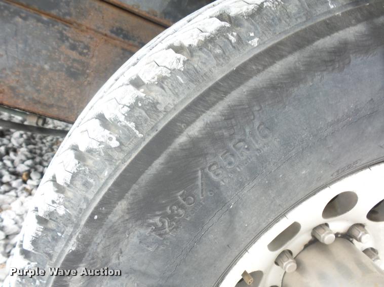 image for item DD1521 2005 KZ New Vision camper