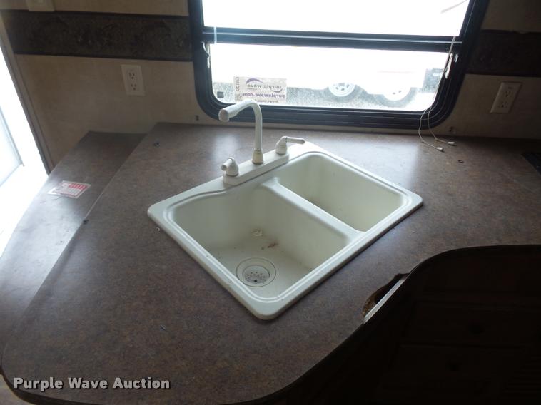 image for item DD1523 2012 Keystone Hideout camper