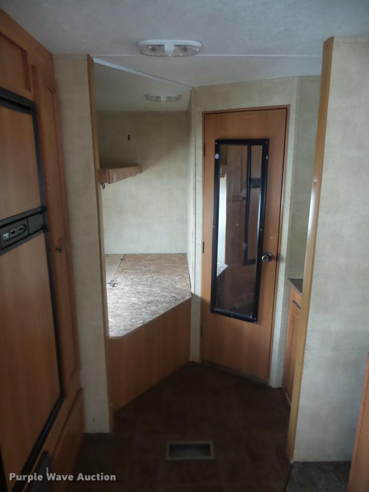 image for item DD1523 2012 Keystone Hideout camper