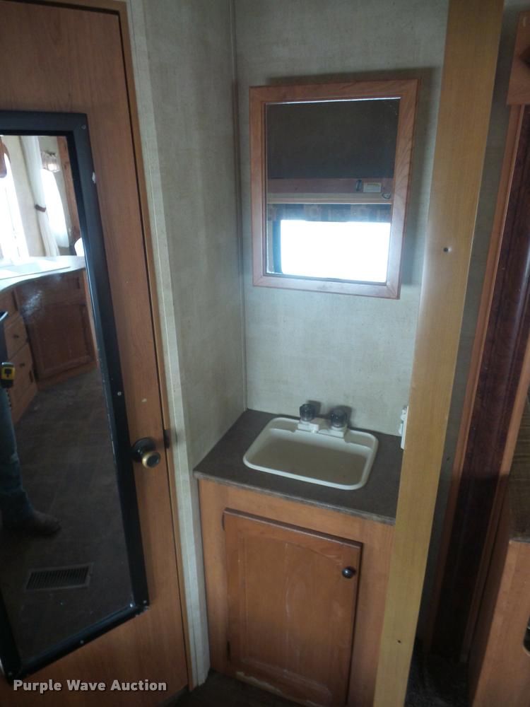 image for item DD1523 2012 Keystone Hideout camper