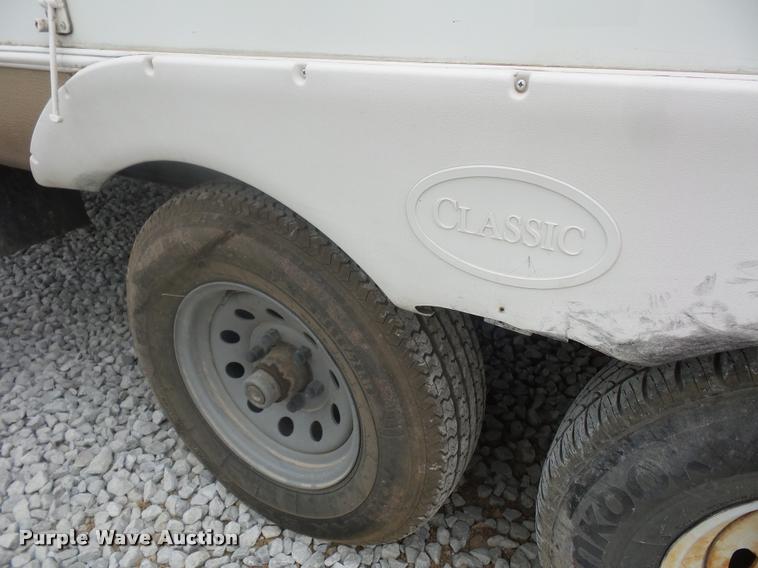 image for item DD1524 2009 Dutchman camper