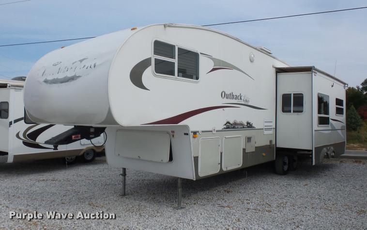 image for item DD1525 2006 Keystone Outback camper