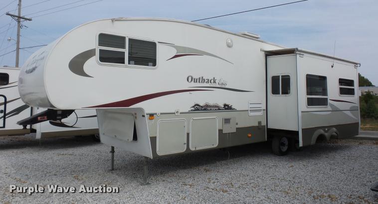 image for item DD1525 2006 Keystone Outback camper