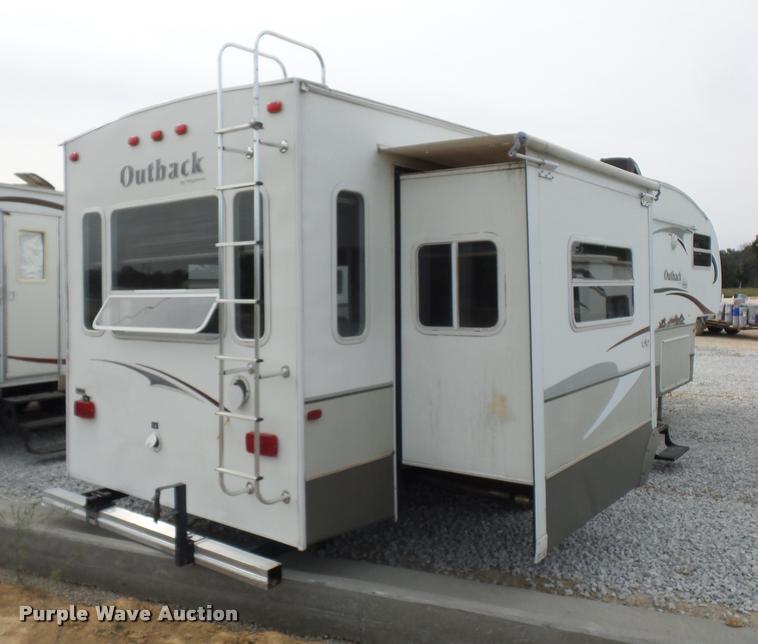 image for item DD1525 2006 Keystone Outback camper