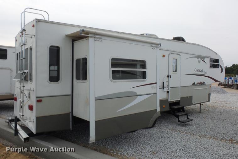 image for item DD1525 2006 Keystone Outback camper