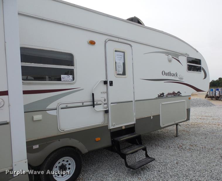 image for item DD1525 2006 Keystone Outback camper