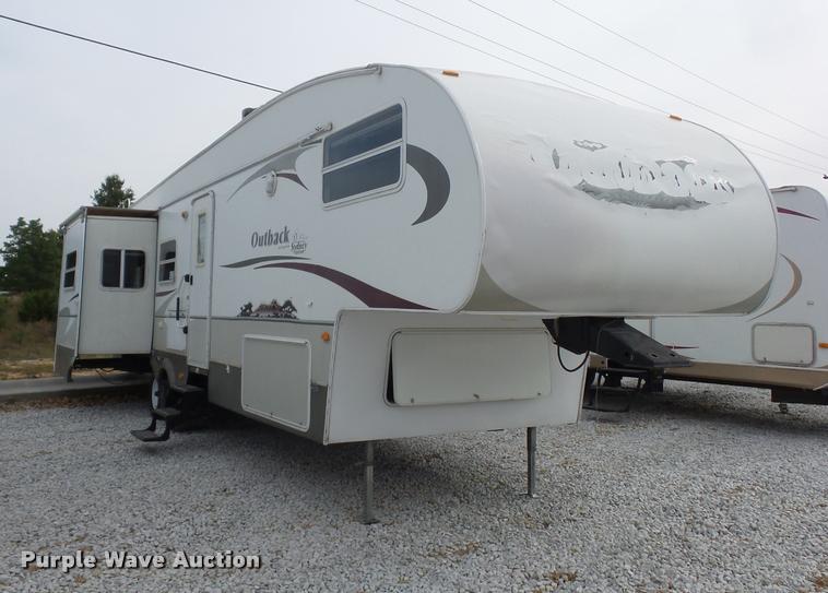 image for item DD1525 2006 Keystone Outback camper