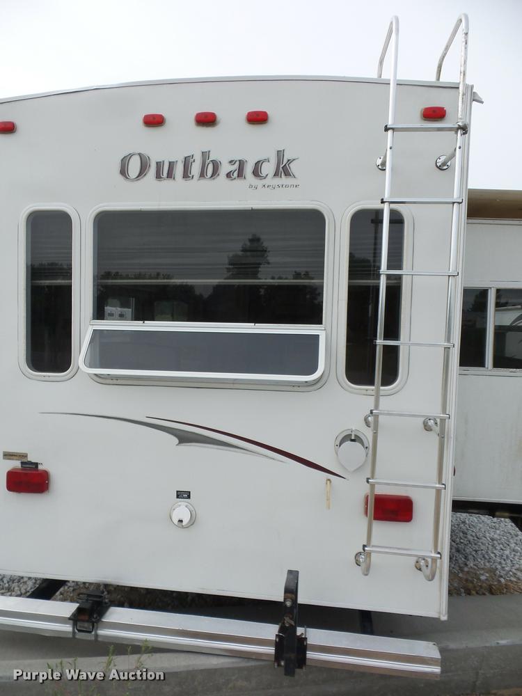 image for item DD1525 2006 Keystone Outback camper