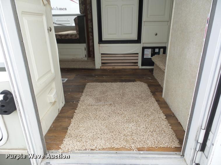 image for item DD1525 2006 Keystone Outback camper