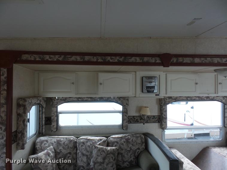 image for item DD1525 2006 Keystone Outback camper