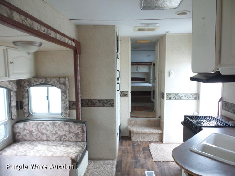 image for item DD1525 2006 Keystone Outback camper