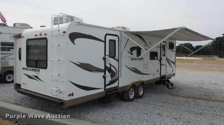 image for item DD1526 2013 Rockwood Windjammer camper