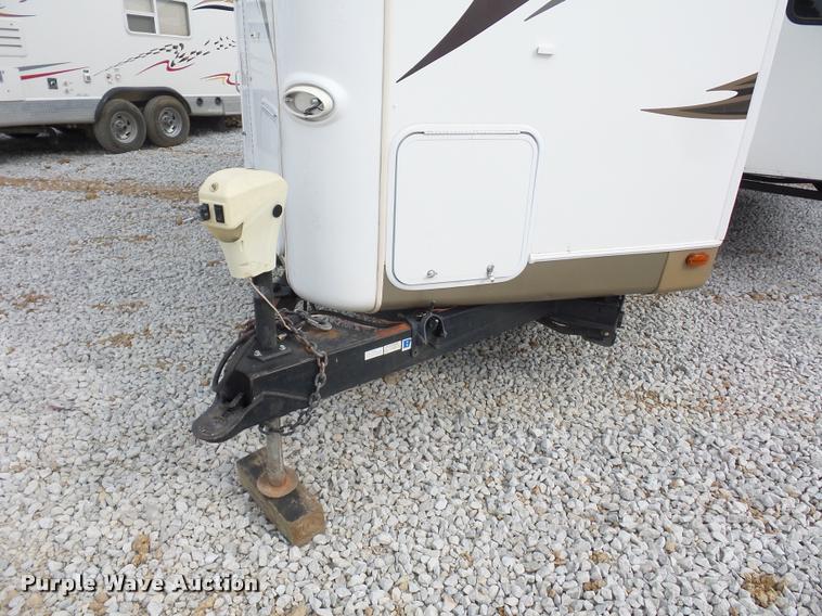 image for item DD1526 2013 Rockwood Windjammer camper