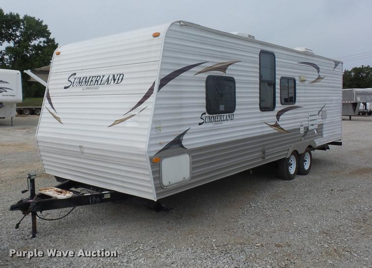 image for item DD1527 2011 Keystone Summerland camper