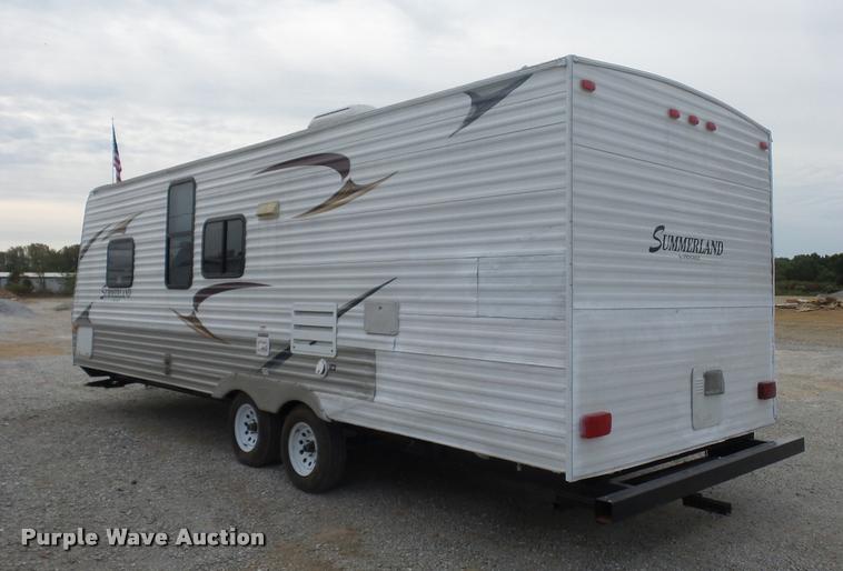 image for item DD1527 2011 Keystone Summerland camper