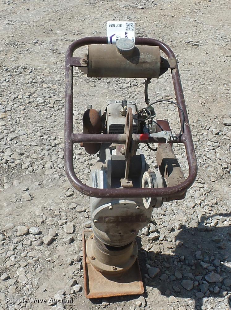 image for item DD1586 Case SL-1 compactor