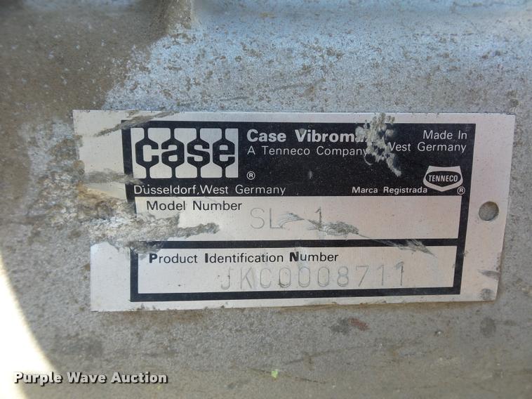 image for item DD1586 Case SL-1 compactor