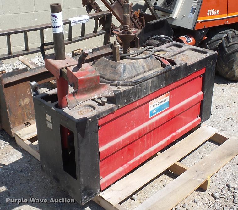 image for item DD1587 Atlas ETC-17 tire machine