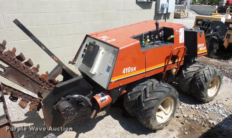 image for item DD1588 Ditch Witch 410SX cable plow