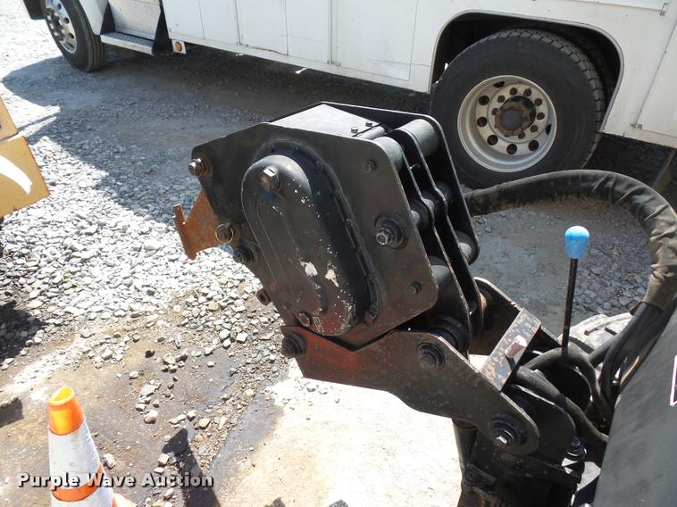 image for item DD1588 Ditch Witch 410SX cable plow