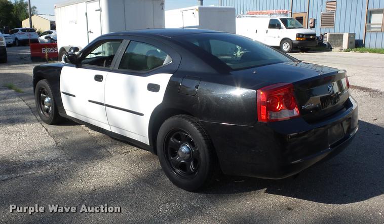 image for item DD1600 2010 Dodge Charger Police
