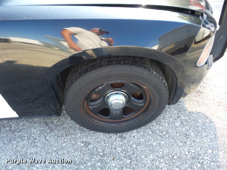 image for item DD1600 2010 Dodge Charger Police