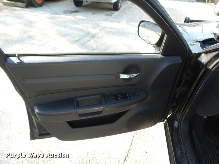 image for item DD1600 2010 Dodge Charger Police