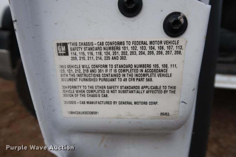 image for item DD1673 2003 Chevrolet 2500HD pickup truck