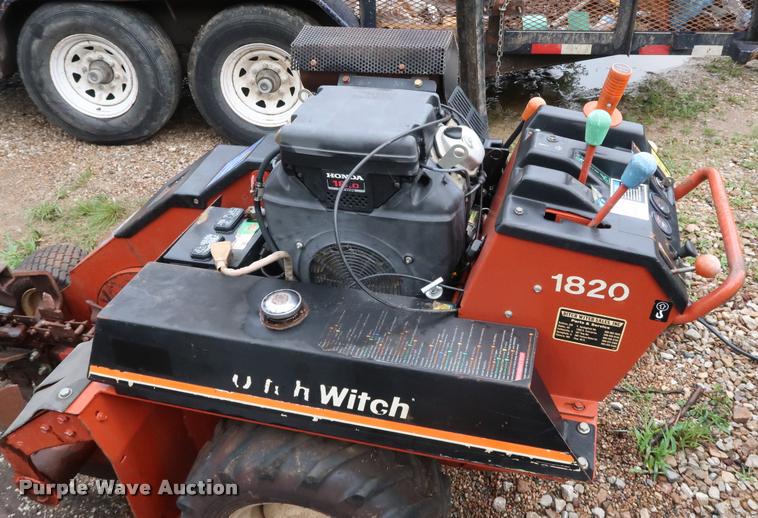 image for item DD1681 Ditch Witch 1820 trencher