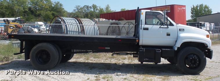 image for item DD2425 1997 GMC C7H042 flatbed pickup truck