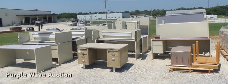 image for item DF9334 Office furniture