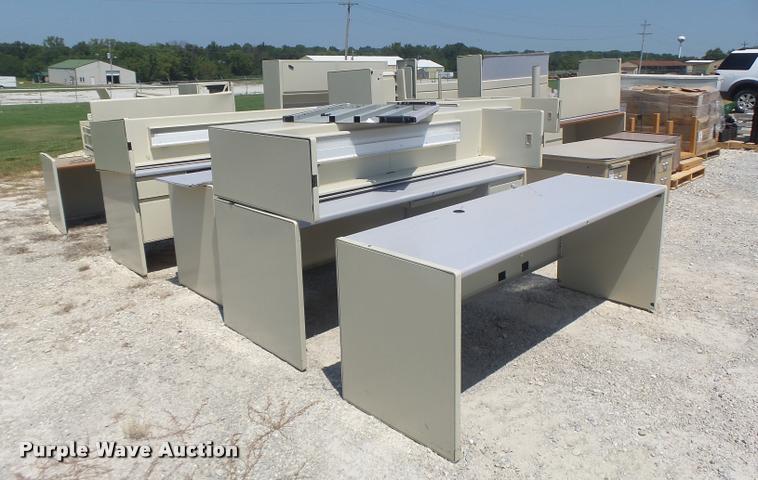 image for item DF9334 Office furniture