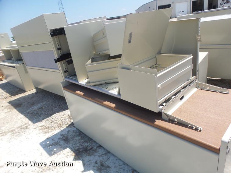 image for item DF9334 Office furniture