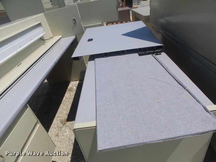 image for item DF9334 Office furniture