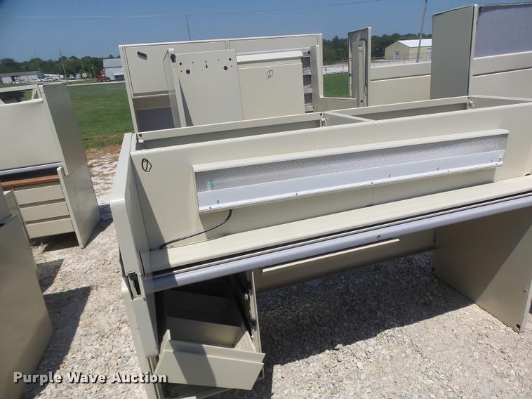 image for item DF9334 Office furniture