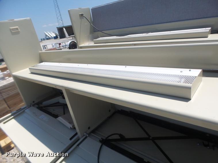 image for item DF9334 Office furniture