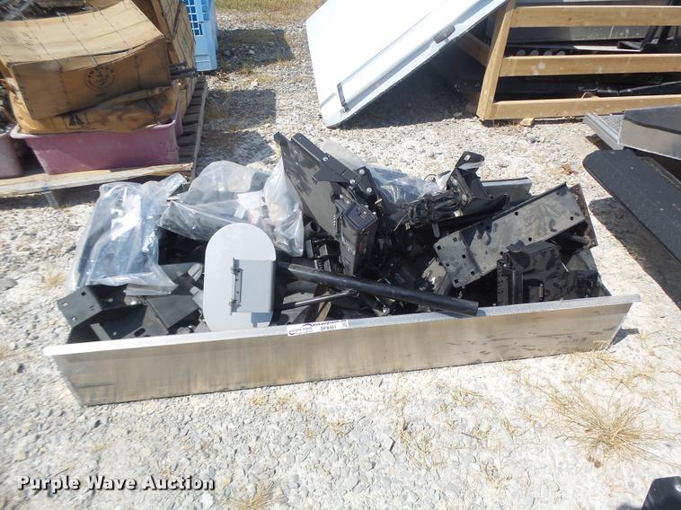 image for item DF9351 Pallet of computer ram mounts