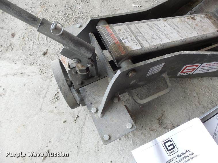 Gray Mfg. MM2000 transmission jack in Plattsburg, MO Item DF9377