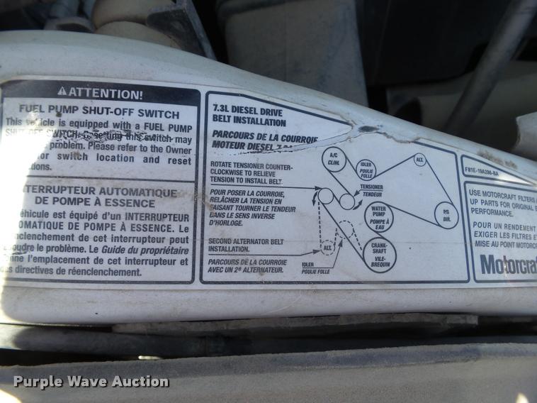 image for item DH9377 2001 Ford F350 Super Duty flatbed pickup truck