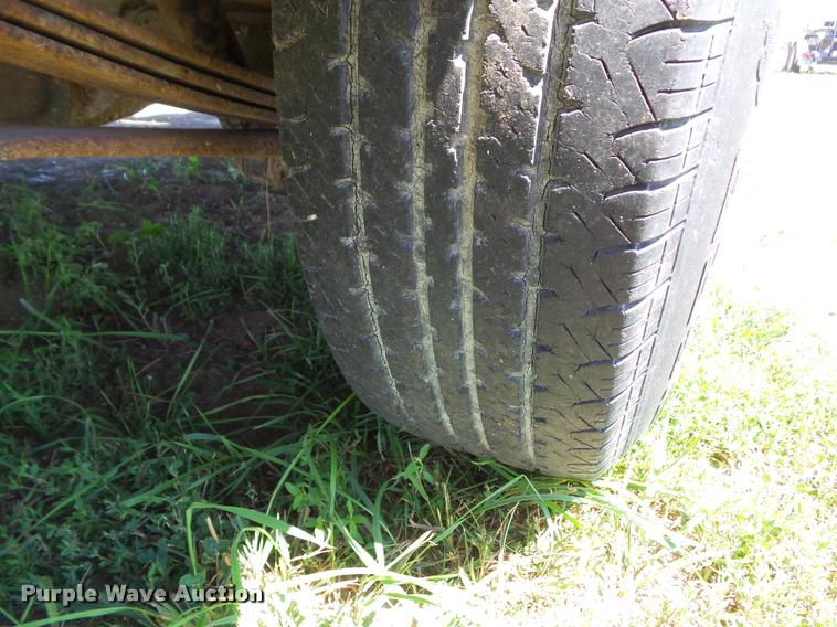 image for item DH9379 1996 Chevrolet S10 pickup truck