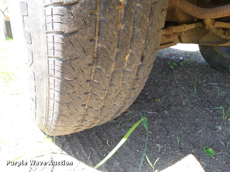 image for item DH9379 1996 Chevrolet S10 pickup truck