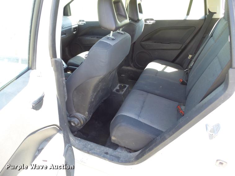 image for item DH9381 2008 Dodge Caliber SXT